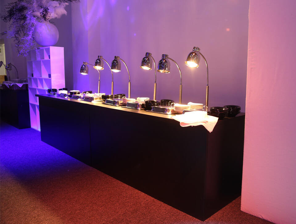 Theke Black Pearl